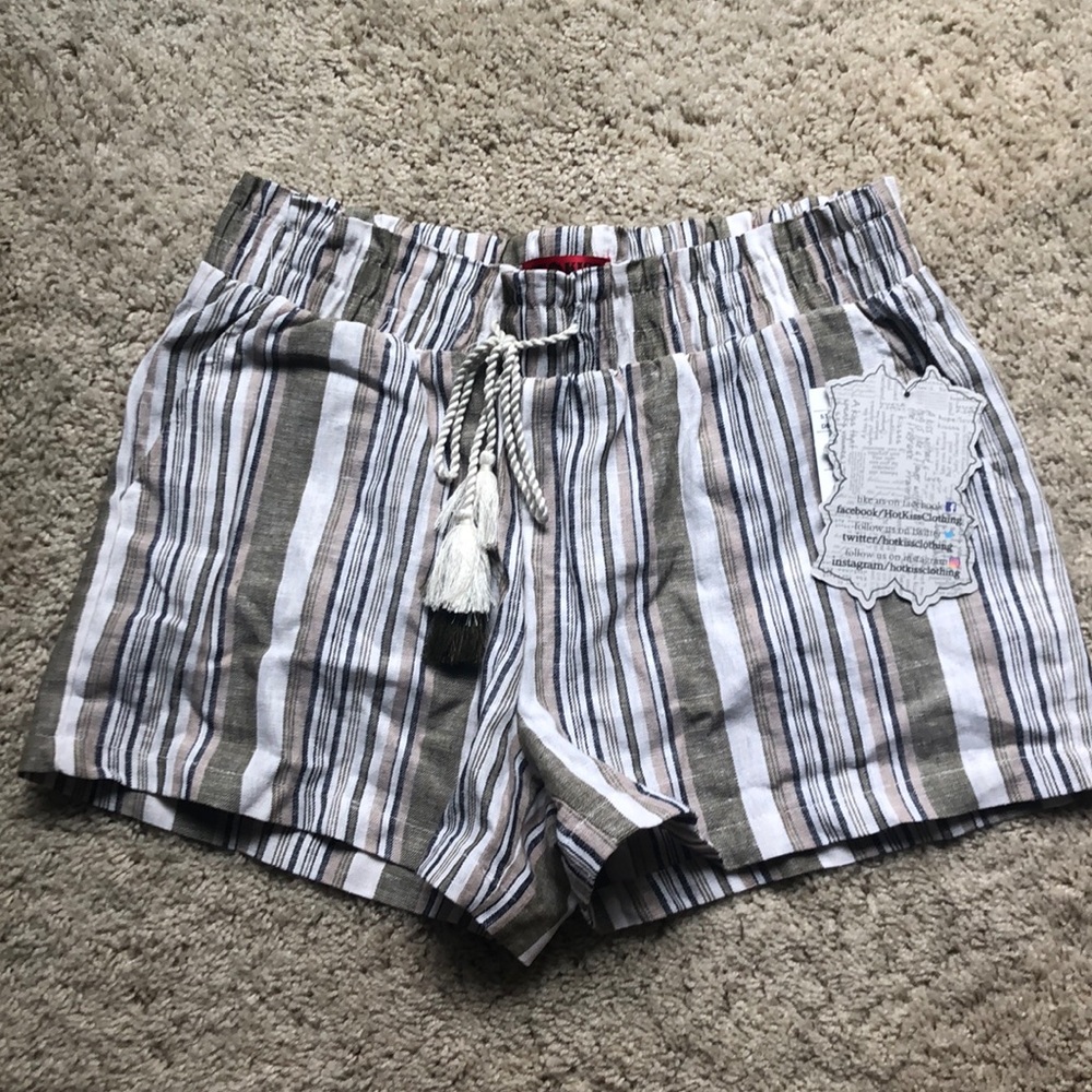 Hot Kiss Women’s shorts